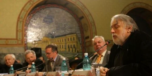 Adrian Păunescu, pe 23 februarie, la Craiova, la Zilele Marin Sorescu