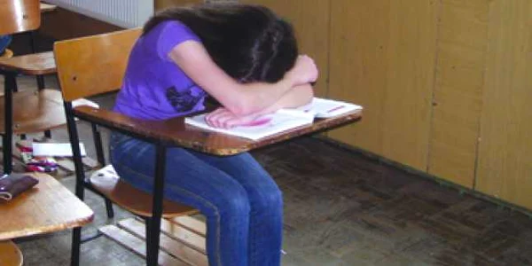 Copiii „stranierilor“ suferă în tăcere