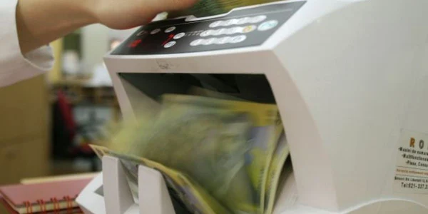 Fiscul îi va impozita doar pe cei cu venituri mai mari de un milion de lei