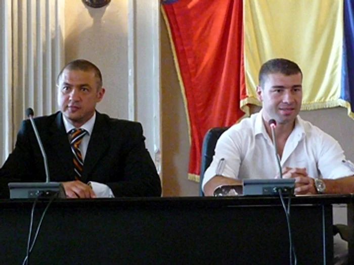 Arad: Lucian Bute e la Arad!