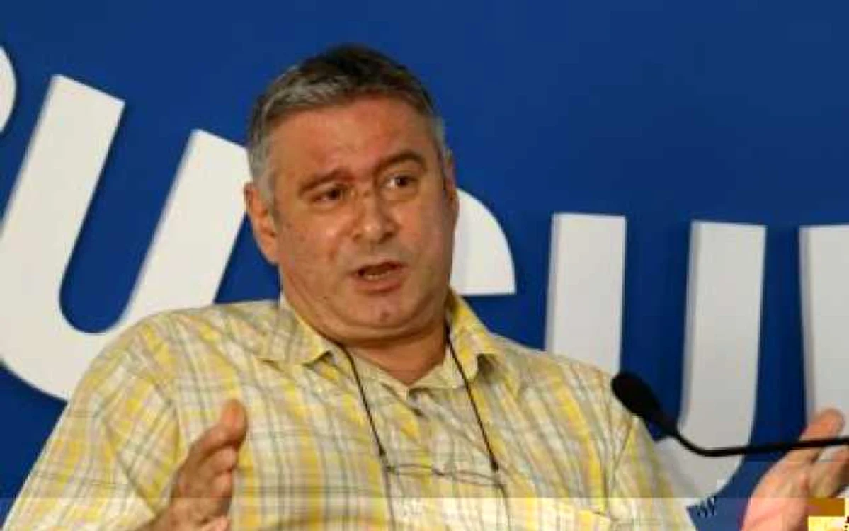 Mădălin Voicu are colecţie de inele - Revista presei mondene
