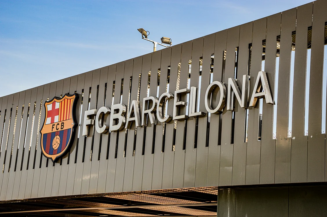 FC Barcelona datorii jpg