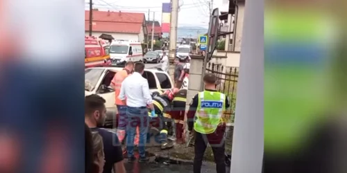 femeie accidentata mortal pe trotuar png