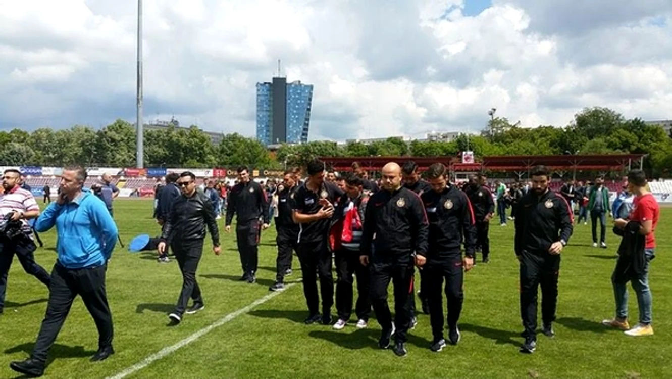 Steliștii au venit pe stadionul Dinamo