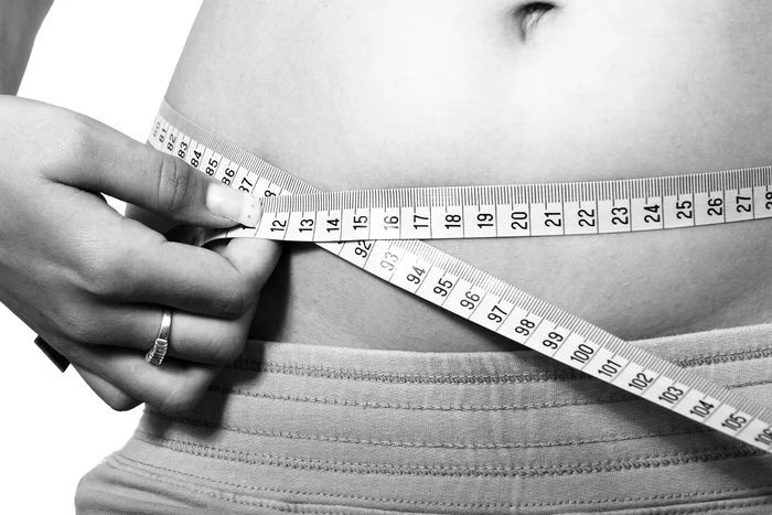 Dormirea a 7-8 ore pe zi este esențială pentru o sănătate bună. Foto: Click.