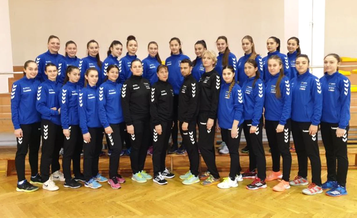 Nationala feminina de handbal pentru junioare