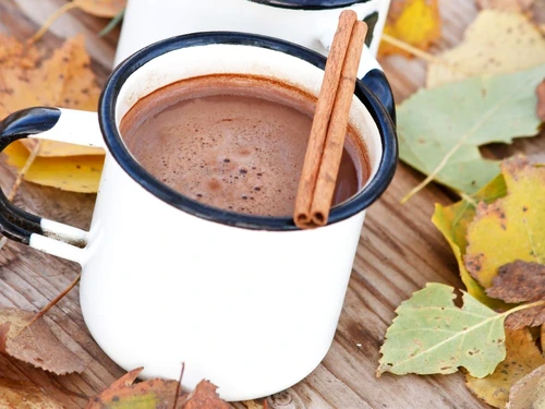 ciocolata calda shutterstock 64229695 jpeg