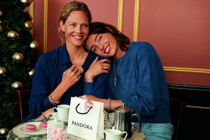 17 pandora craciun 2020 4 jpg jpeg