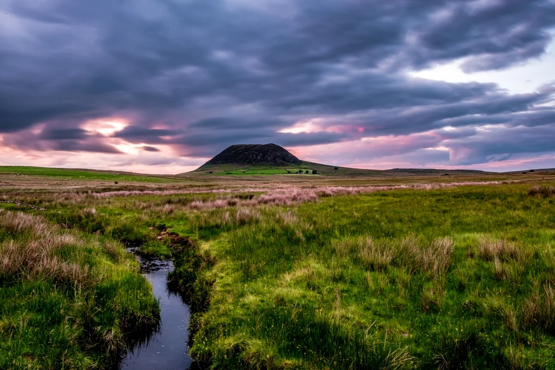 Muntele Slemish din Irlanda de Nord FOTO SHUTTERSTOCK