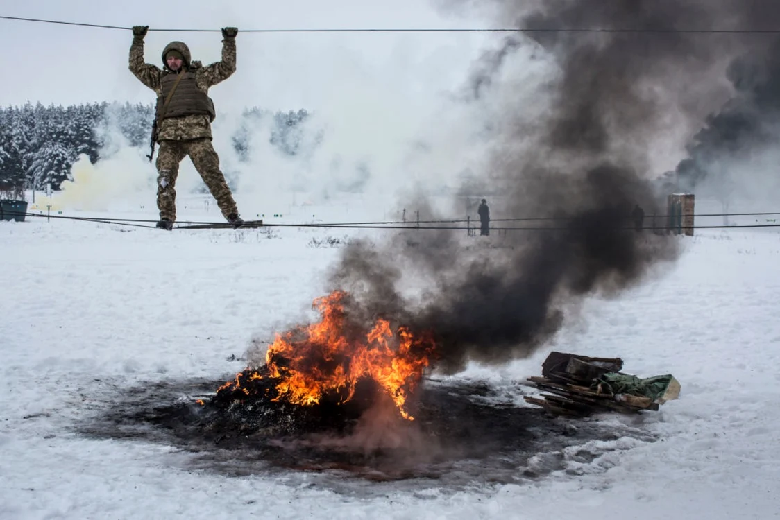 Militari ucrainieni se antrenează pentru viitoare operațiuni ofensive. Foto: Arhiva Adevărul
