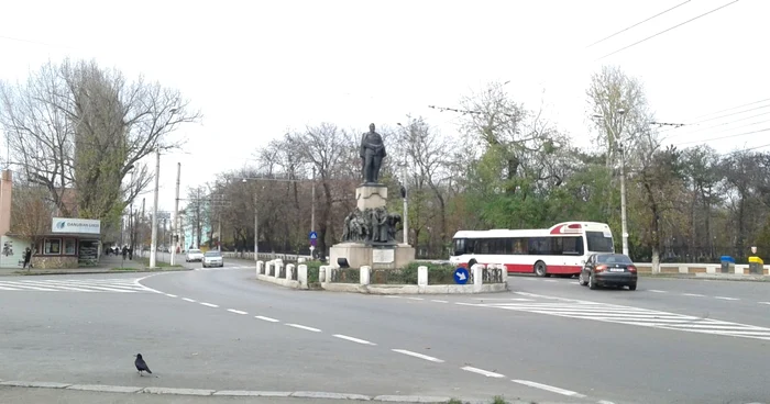 Multe dintre momentele pregătite vor avea loc la statuia Domnitorului. Foto: Adevărul