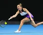 Meciul dintre Simona Halep si australianca Lizette Cabrera de la Australian Open a fost câştigat de româncă FOTO EPA-EFE / Dave Hunt