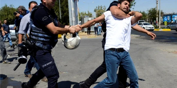 Protest profesori Diyarbakir Turcia politie violente FOTO AFP