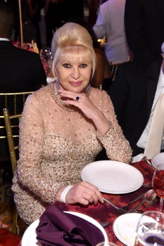 Ivana Trump are 71 de ani jpeg