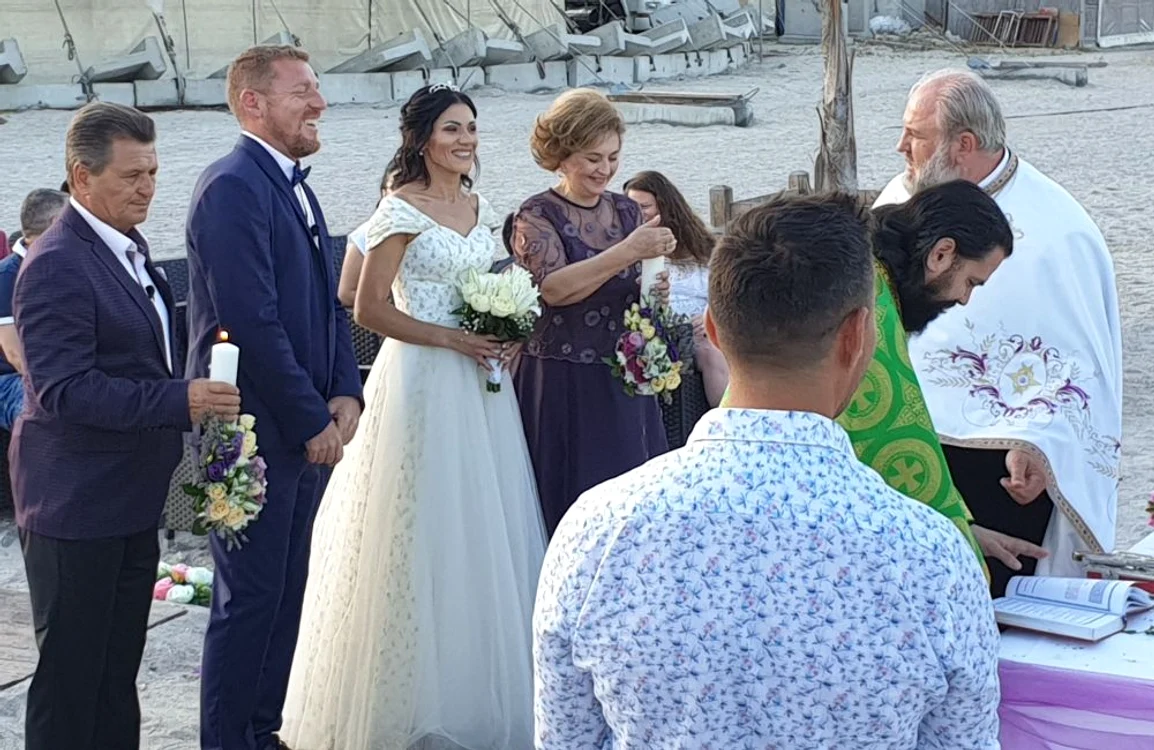 Nea Mărin şi soţia lui, naşi la nunta patronilor de la circul italian