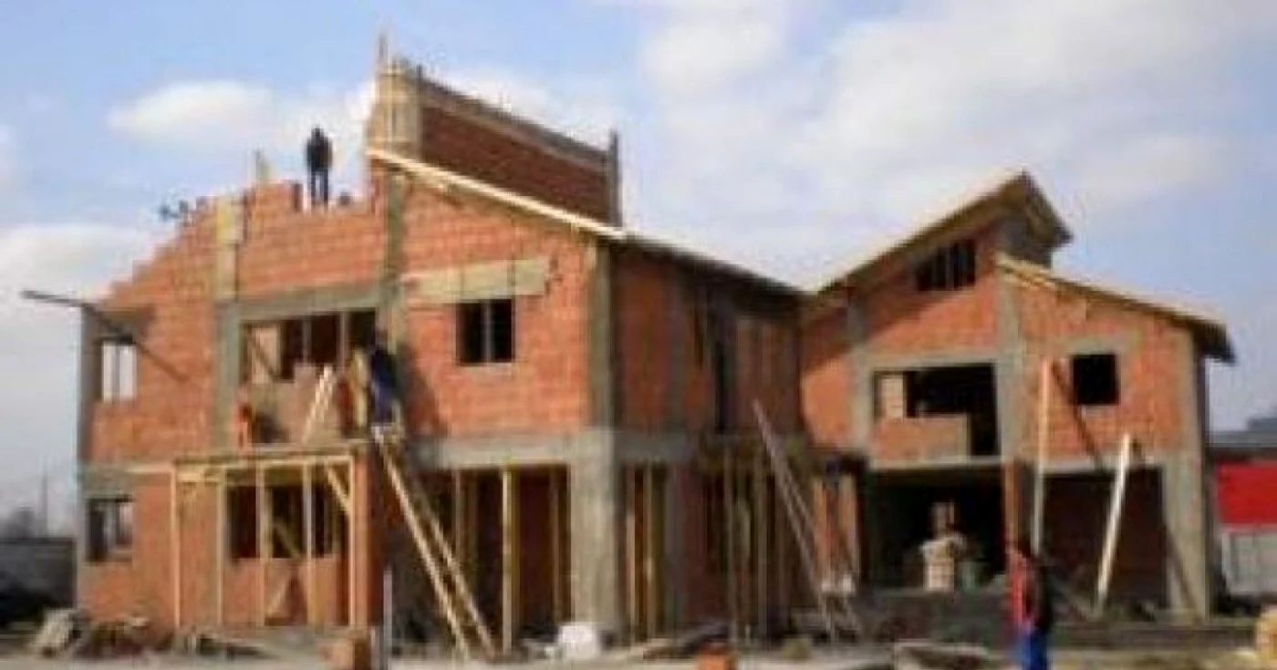 Statul subvenţionează până la 30 la sută din costul construcţiei