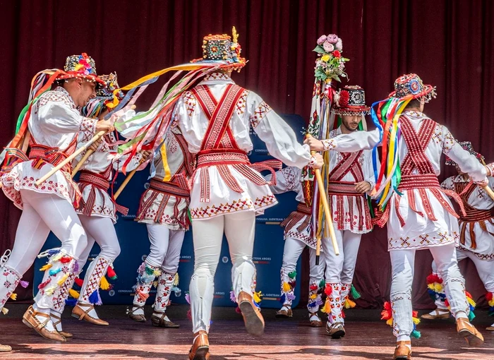 Festivalul de căluș - Rusaliile la Pitești Foto: Consiliul Județean Argeș