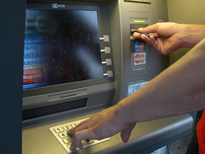Instituţia bancară îmbunătăţeşte sistemul informatic