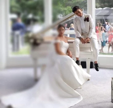 Samy NST s-a căsătorit în Irlanda cu Cristina Sabo foto: Click!