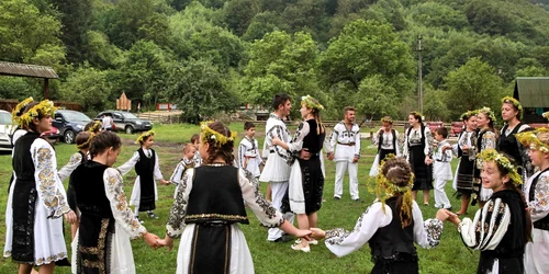 Sărbătoarea Sânzienelor  Foto Primăria boșorod (1) jpg