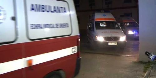 5 deţinuţi şi-au împărţit picioare şi cuţite