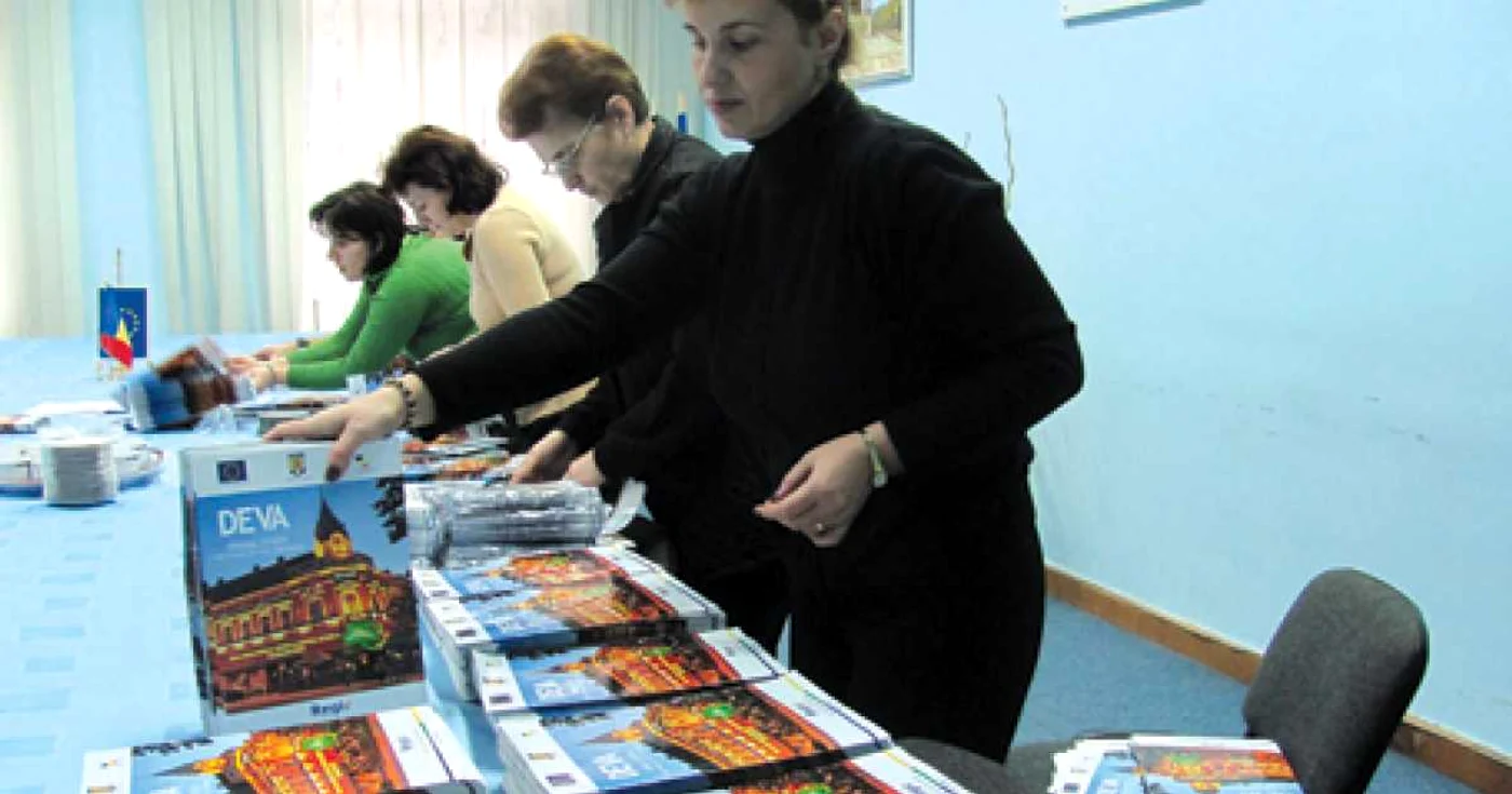 Materialele promoţionale au fost realizate din bani europeni