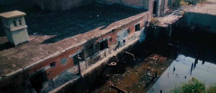 Terenul contaminat Captură video