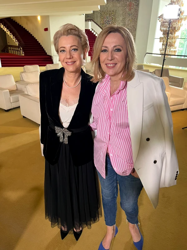 Irina Pacurariu si Mirela Oprisor 2 Foto TVR  jpg