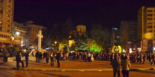 pitesti noaptea