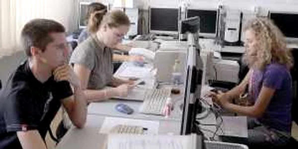 Start la înscrierile  pentru facultate