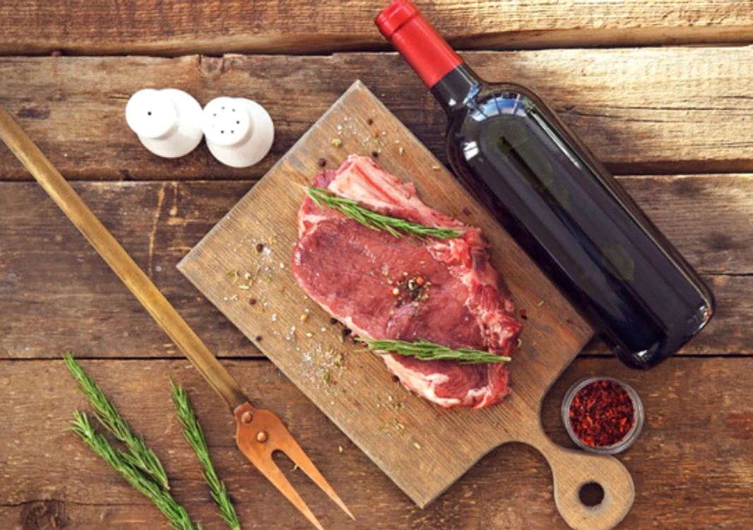 
    Îndrăznește să folosești vinul ca ingredient pentru gătitFoto: Shutterstock  