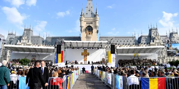 papa la iasi foto epa efe