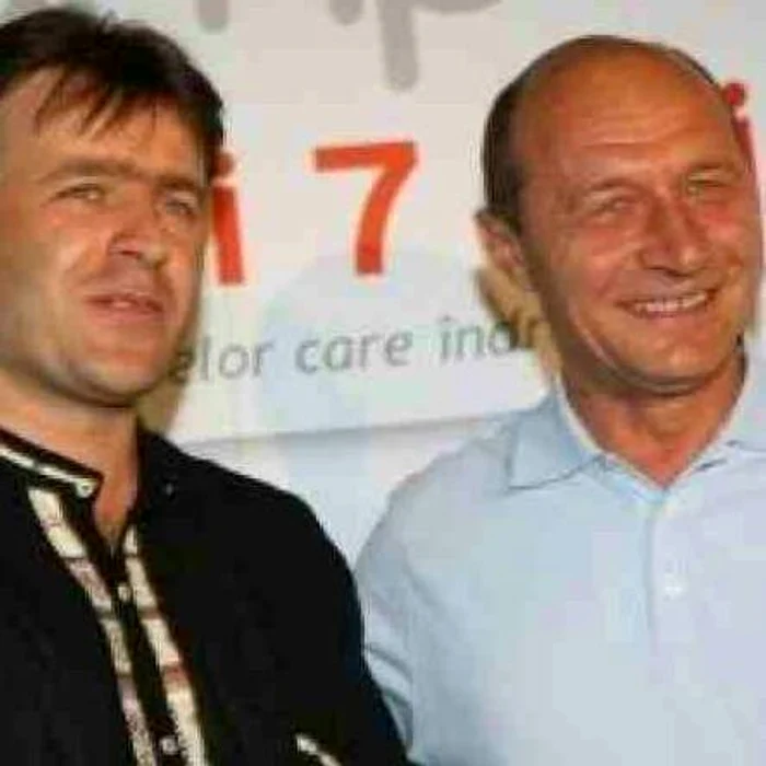 
    Felix Tătaru alături de Traian Băsescu, președintele său favorit (foto: facebook)  