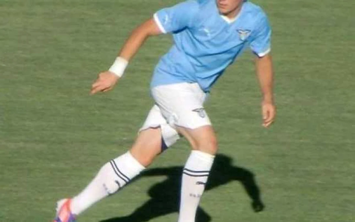 Vlad Nicolae Marin, 17 ani, Manchester City