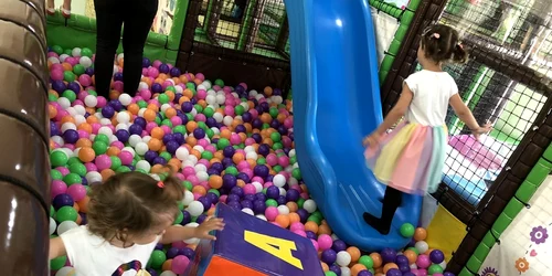 dana bogdan afacere kids party planner cluj foto arhiva personala
