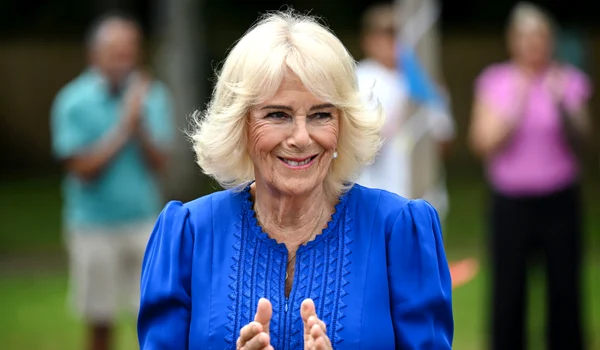 Regina Camilla nu se dezlipește de brățara sa valoroasă Van Cleef, Profimedia (1) jpg