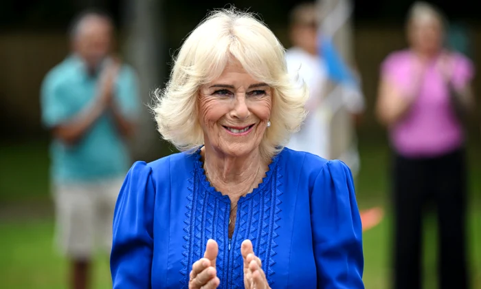Regina Camilla nu se dezlipește de brățara sa valoroasă Van Cleef, Profimedia (1) jpg