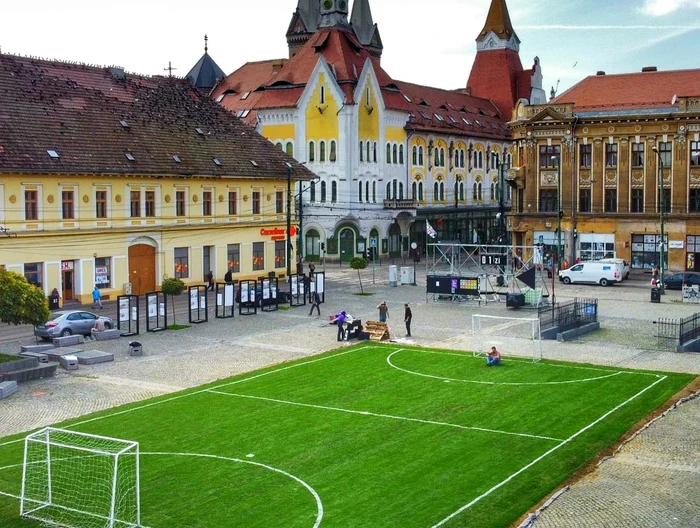 Teren de fotbal în Traian FOTO Casa Jakab Toffler