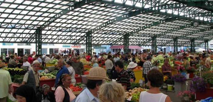 Piaţa Centrală nu va fi desfiinţată. FOTO Adevărul
