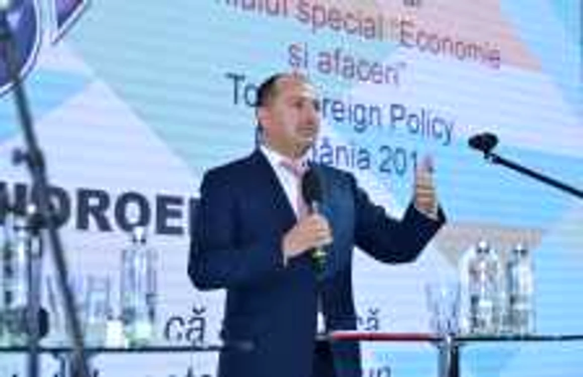 Prezent şi la Gala FP România 2015, Remus Borza, care deţine încă funcţia de administrator judiciar al companiei Hidroelectrica, a explicat încă o dată cum poate fi şi statul român un bun proprietar şi manager. (Foto: Sorin Stana)