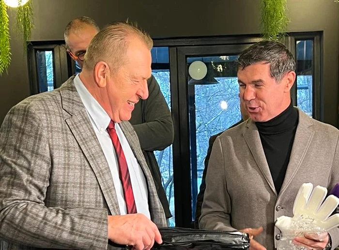 Mihai Leu a primit un cadou de la Dukadam. FOTO Click!
