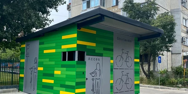 primele parcări pentru biciclete în București Foto: Facebook Ciprian Ciucu
