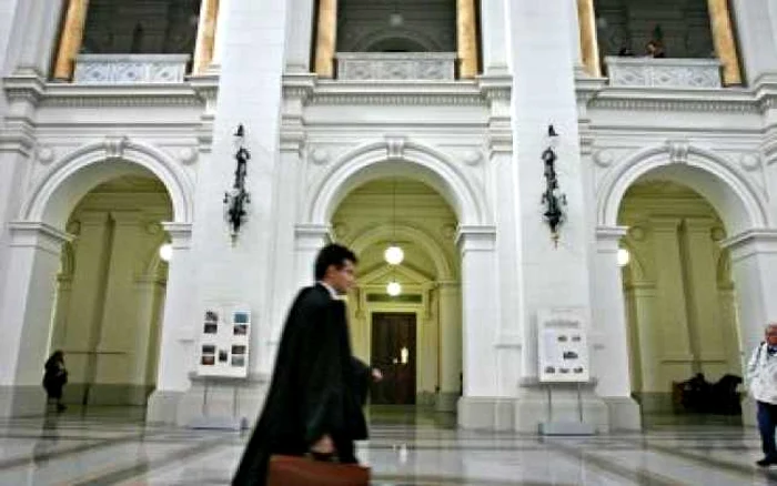 Craiova: Judecătorii refuză să mai judece