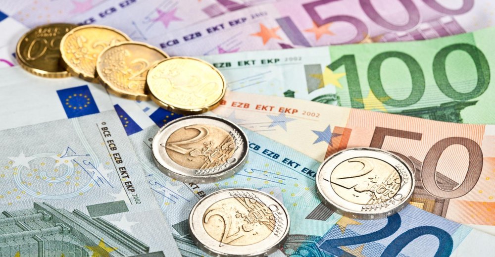 Joia neagră pentru leu în fața euro. BNR explică deprecierea: „Așa se întâmplă în perioade tulburi”