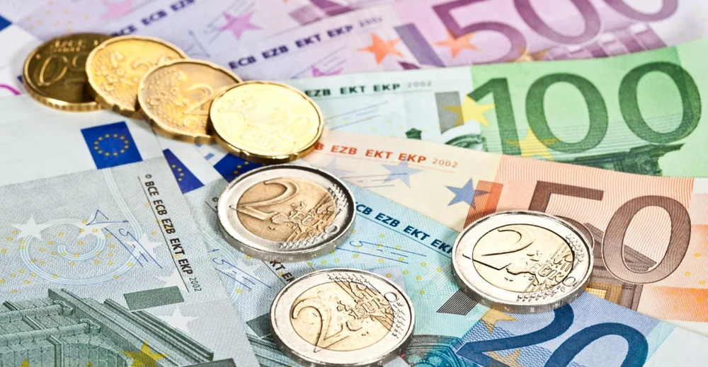 Joia neagră pentru leu în fața euro. BNR explică deprecierea: „Așa se întâmplă în perioade tulburi”