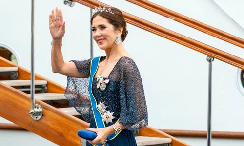 Regina Mary cu tiara 2023   Casa Regală daneză jpg