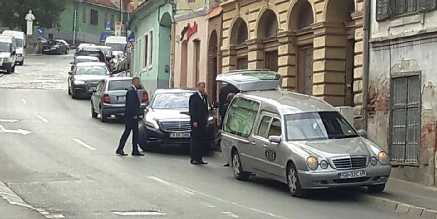 Klaus Iohannis a ajuns la capela din Sibiu
