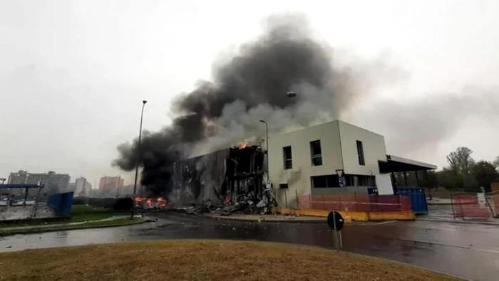 Avionul cu opt pasageri s-a prăbuşit în MilanoFoto: Aviation Accidents / This Day in History