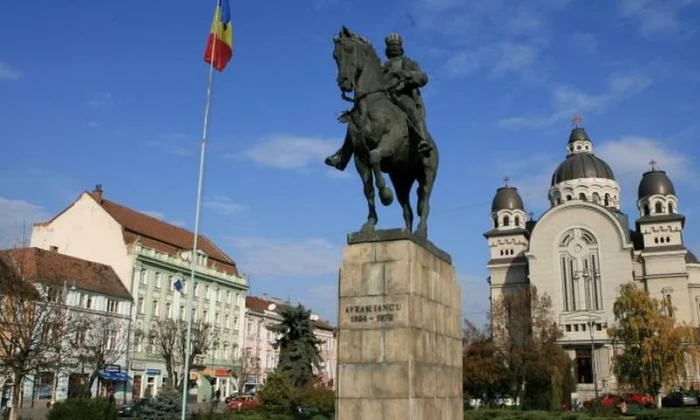 „Craiul“ şi „împăratul“ jpeg