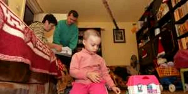 Micuţa a fost încântată de toate darurile primite 